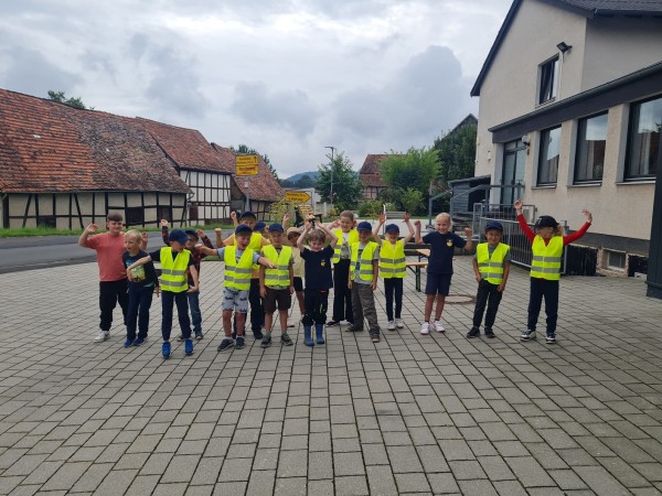 Rauschenberger Blaulichtbande - „Was braucht ein Feuer zum Brennen?“