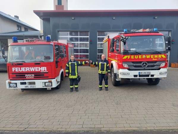 Feuerwehr Rauschenberg verschiebt Fahrzeuge innerhalb der Großgemeinde